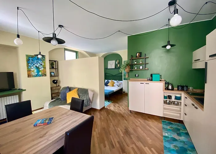 Magenta 53 By Alterego * Turin